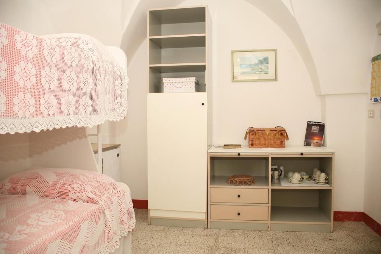 Ferienwohnung La Torre Antica Dimora Giuggianello Exterior foto