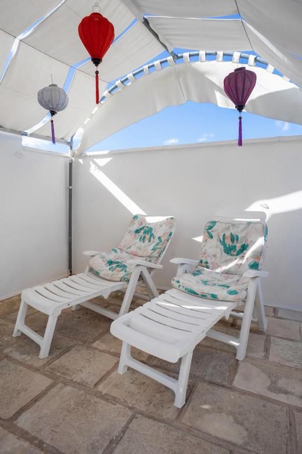 Ferienwohnung La Torre Antica Dimora Giuggianello Exterior foto